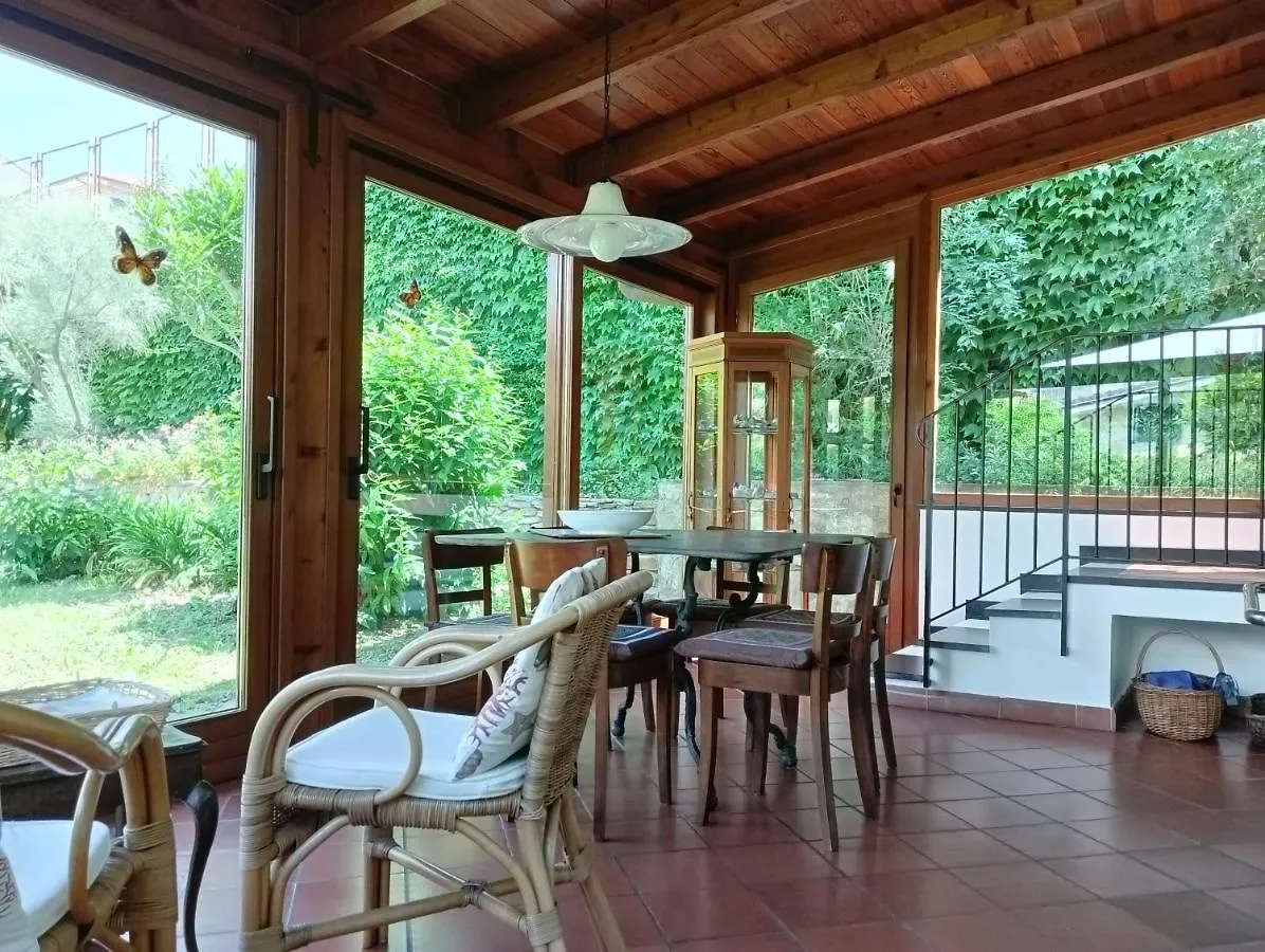 Villetta Con Giardino A Due Passi Dal Mare Imperia Homestay