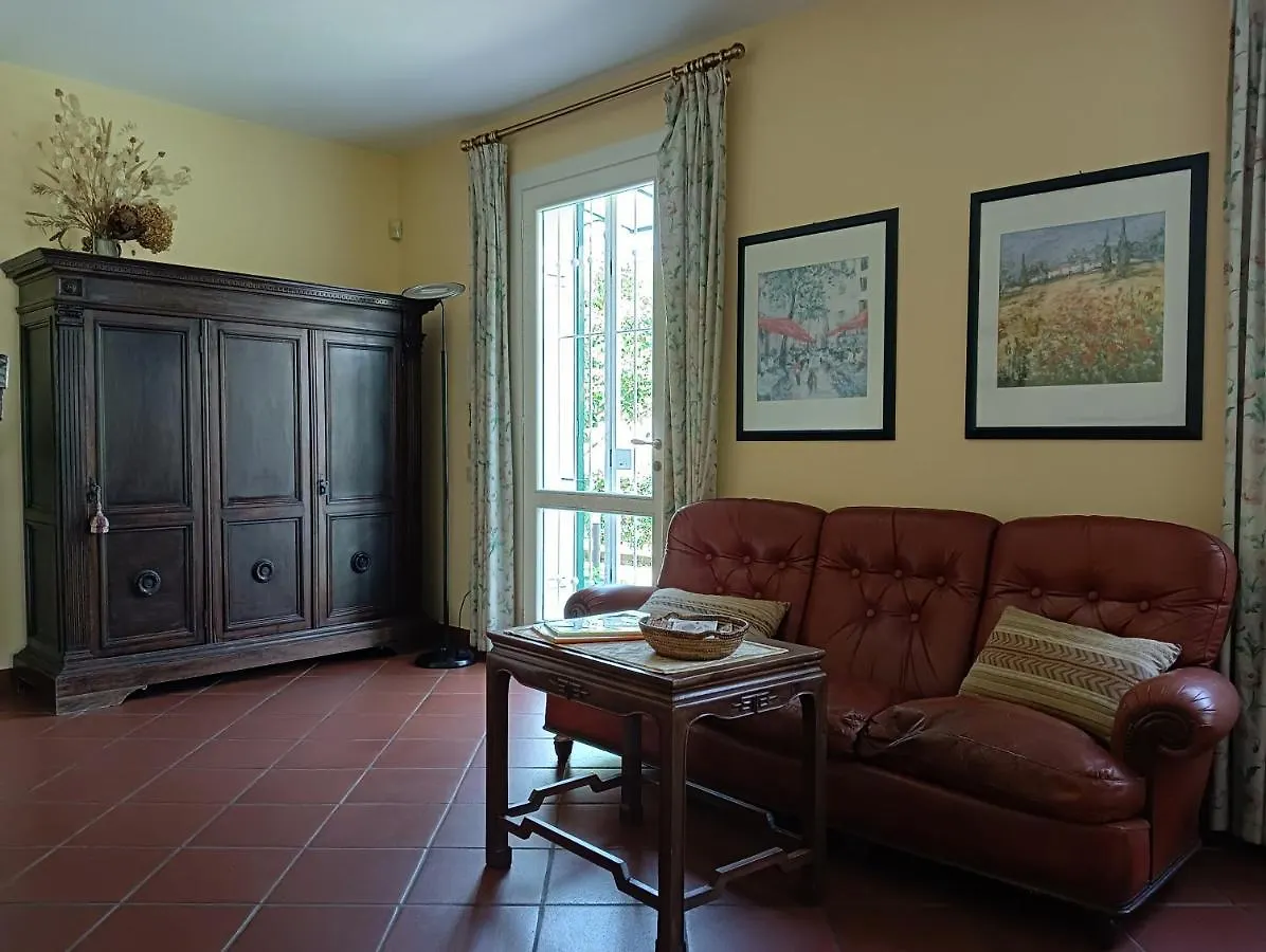 Villetta Con Giardino A Due Passi Dal Mare Imperia 0*,  Italy